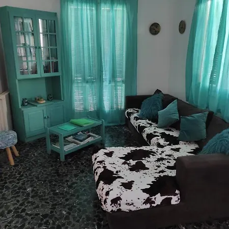 Lorraine's House *