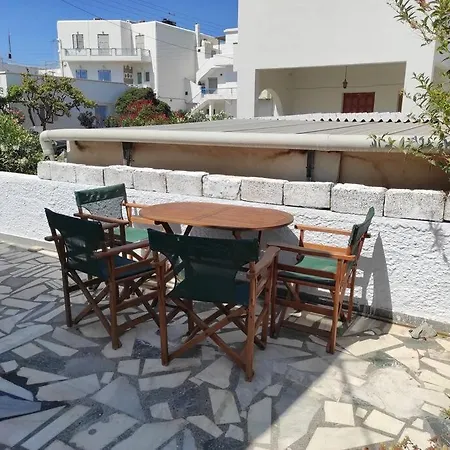 Lorraine's House Nyaraló